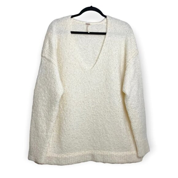Free  People Lofty Ivory Oversized V Neck Alpaca Blend Sweater - Picture 2 of 9